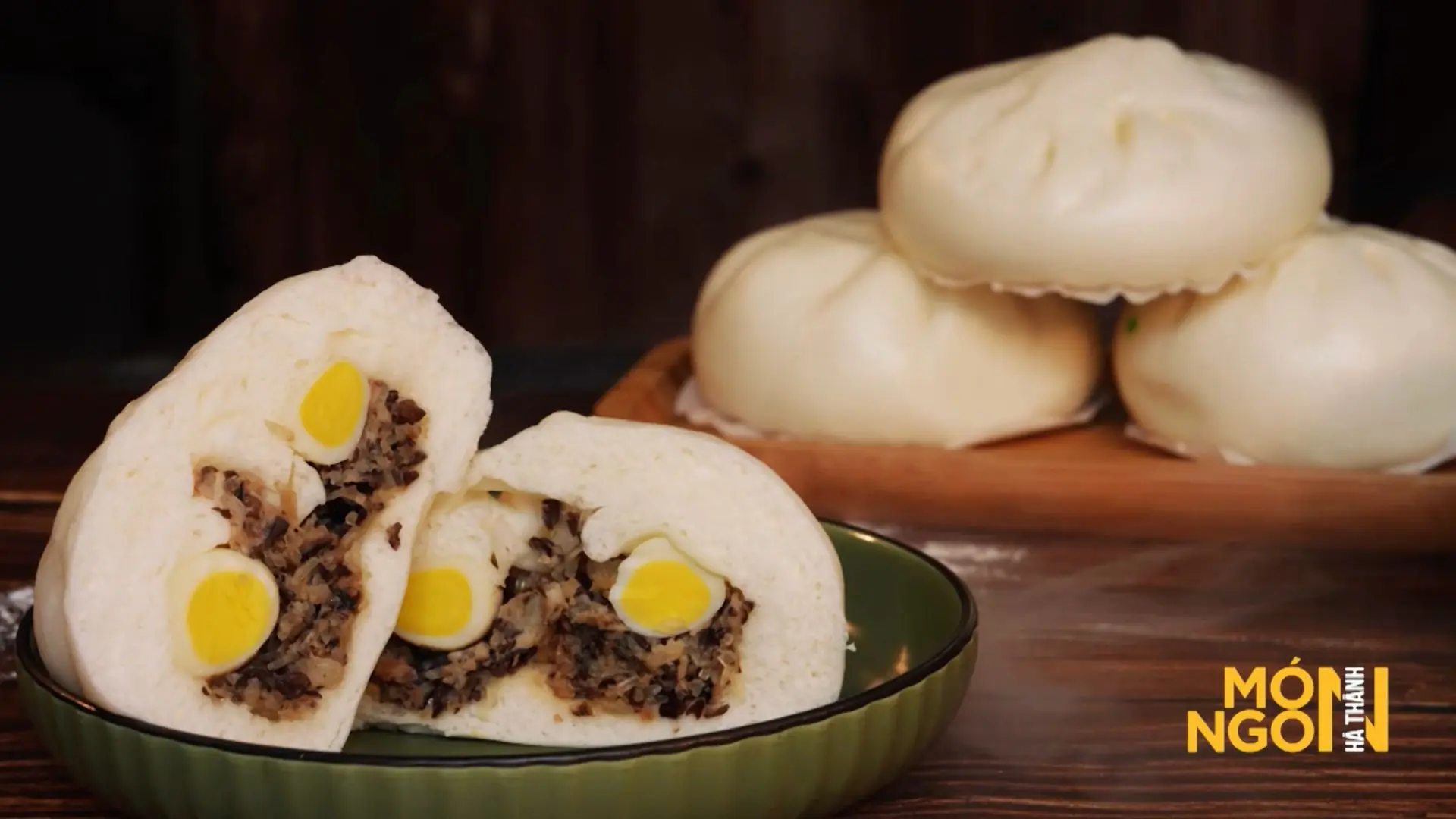 Bánh bao nhân thịt truyền thống